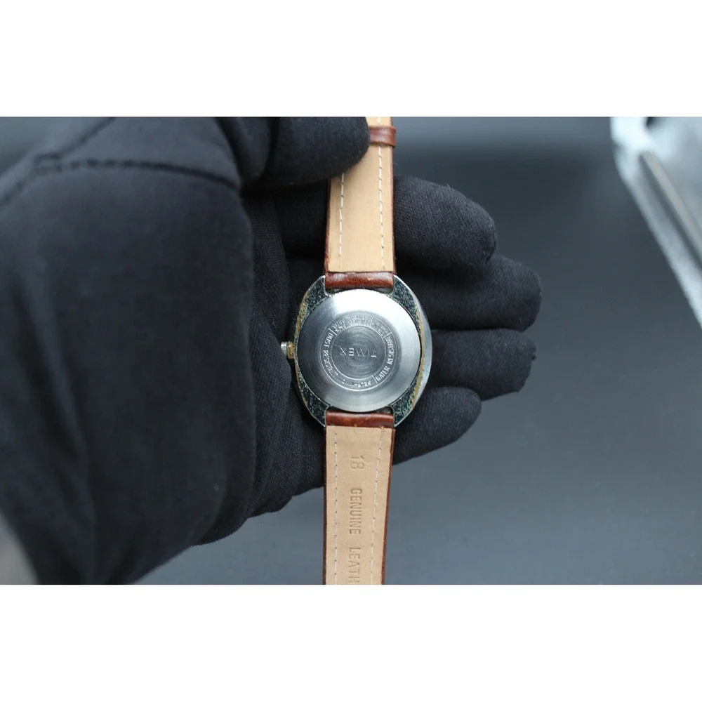 Vintage Timex Automatic Day-Date Men's Watch – Silver Dial, New Leather Strap